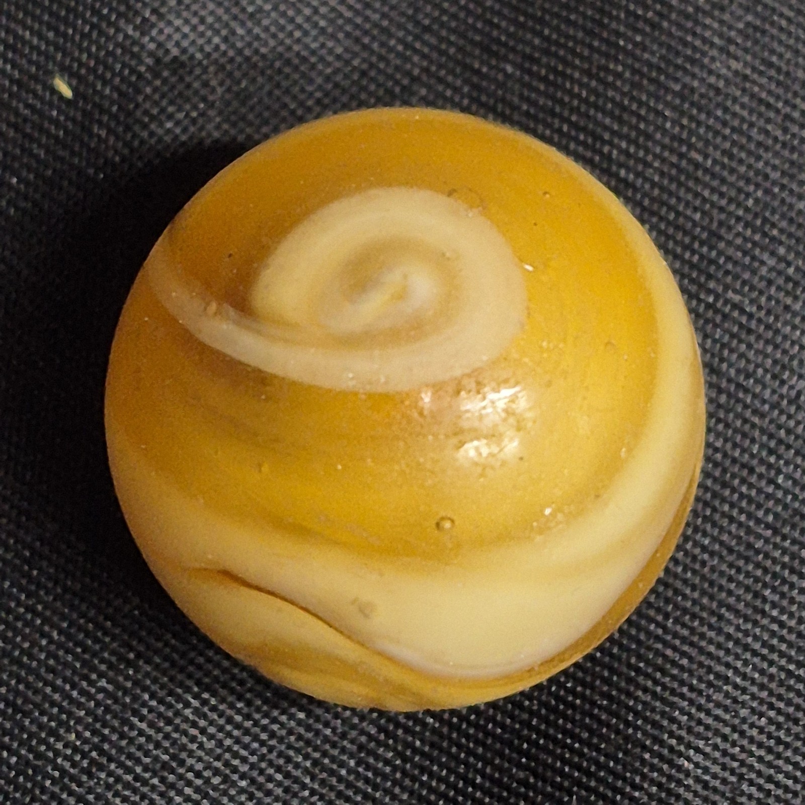 Vintage Amber White Slag Swirl Glass Marble 0.78″ Shooter Akro Agate Alley CAC