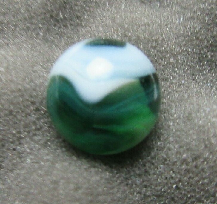 Antique Akro Agate Green Slag 19/32″