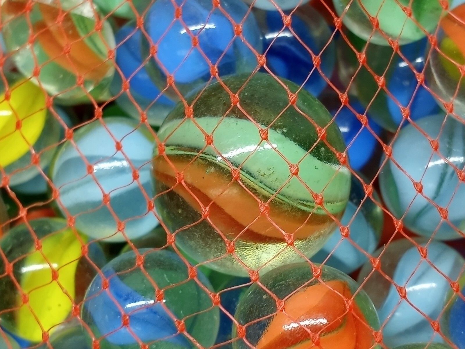 Vintage GLASS MARBLES 1981 BAG OF 98 IMPERIAL 7851