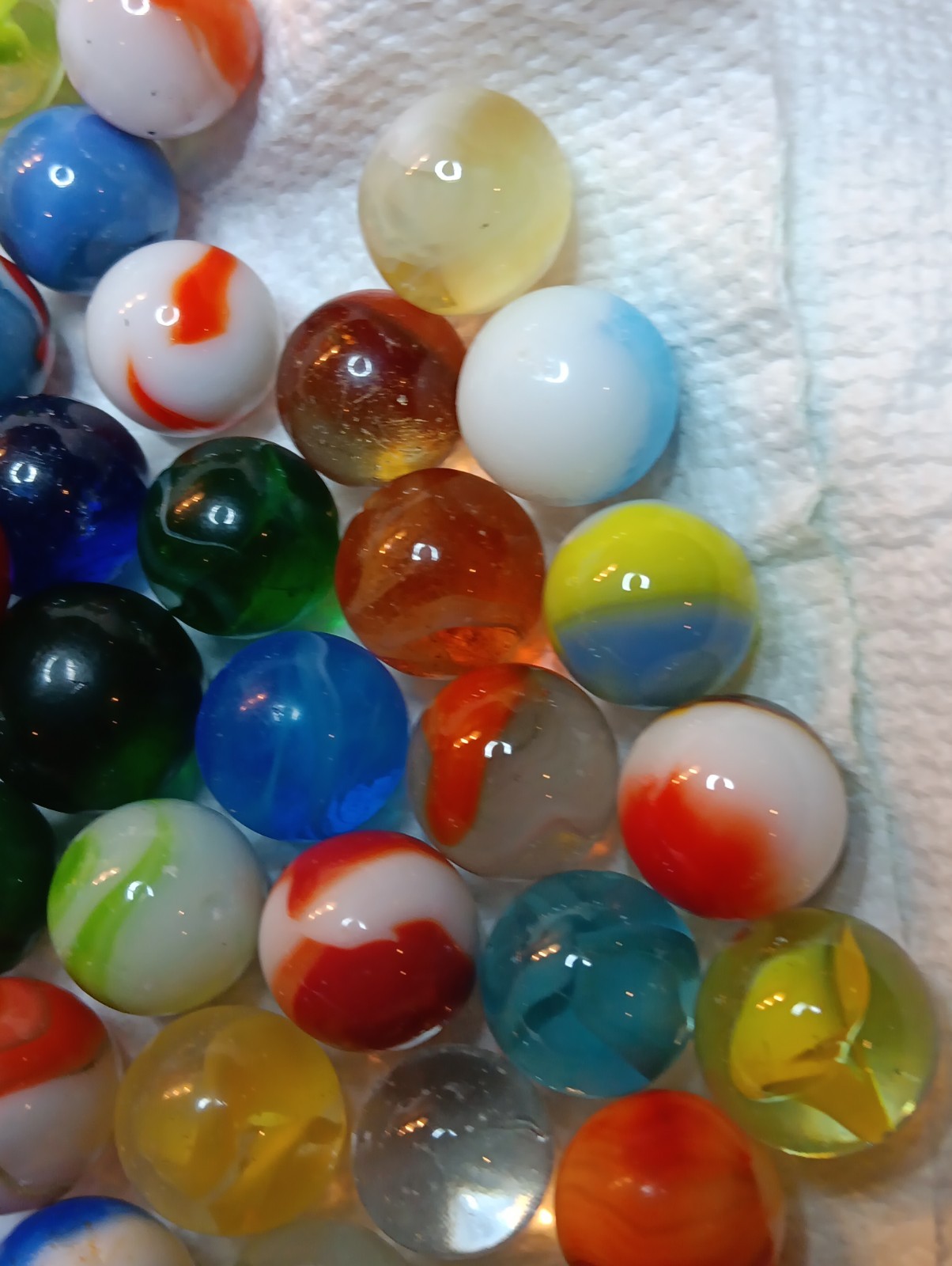 Vintage Marbles Lot Of 80. Random Pick. What You See Is What You Get. Good Luck