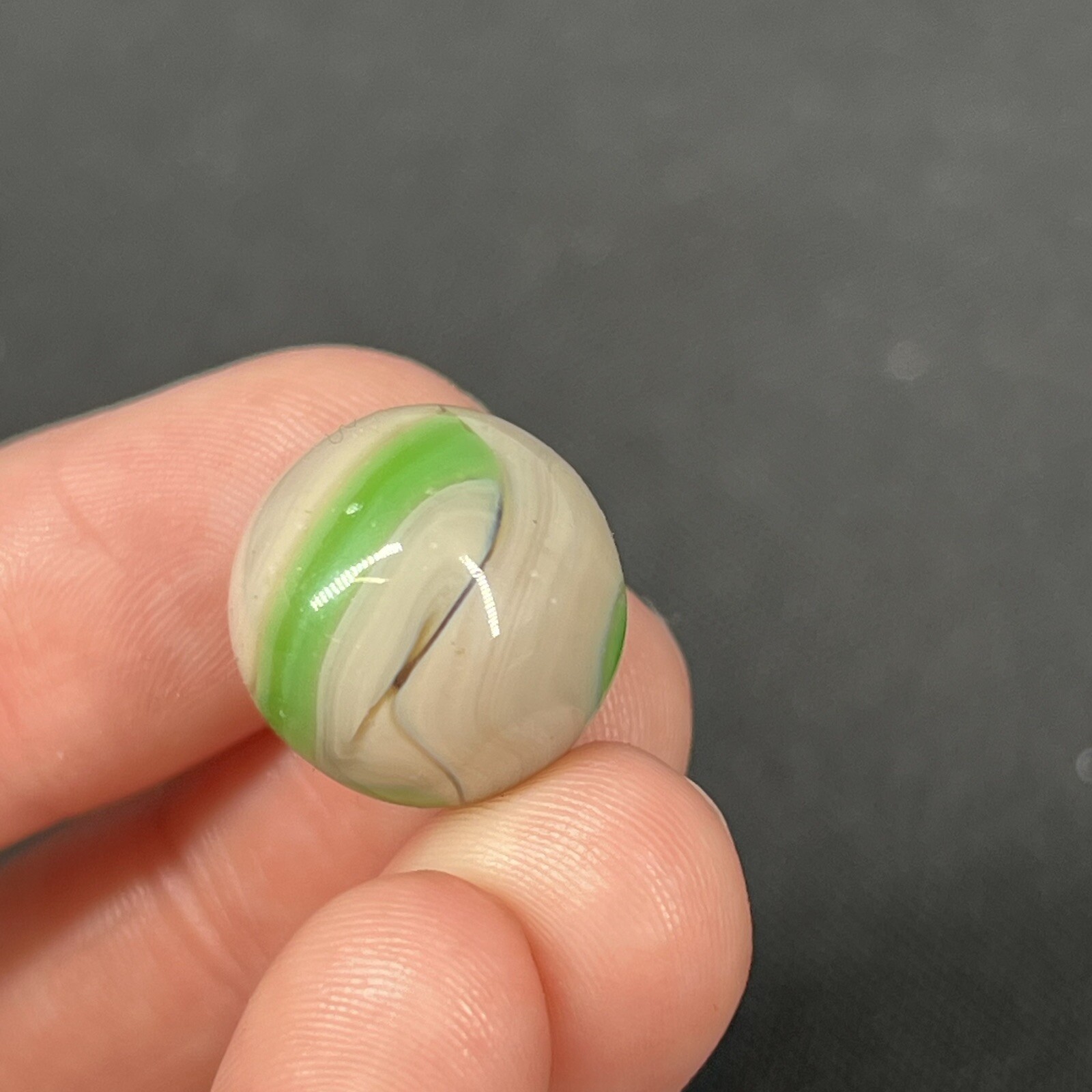 Vintage Agate Christensen Peltier Art Glass Swirl Marble .6” Milky Green