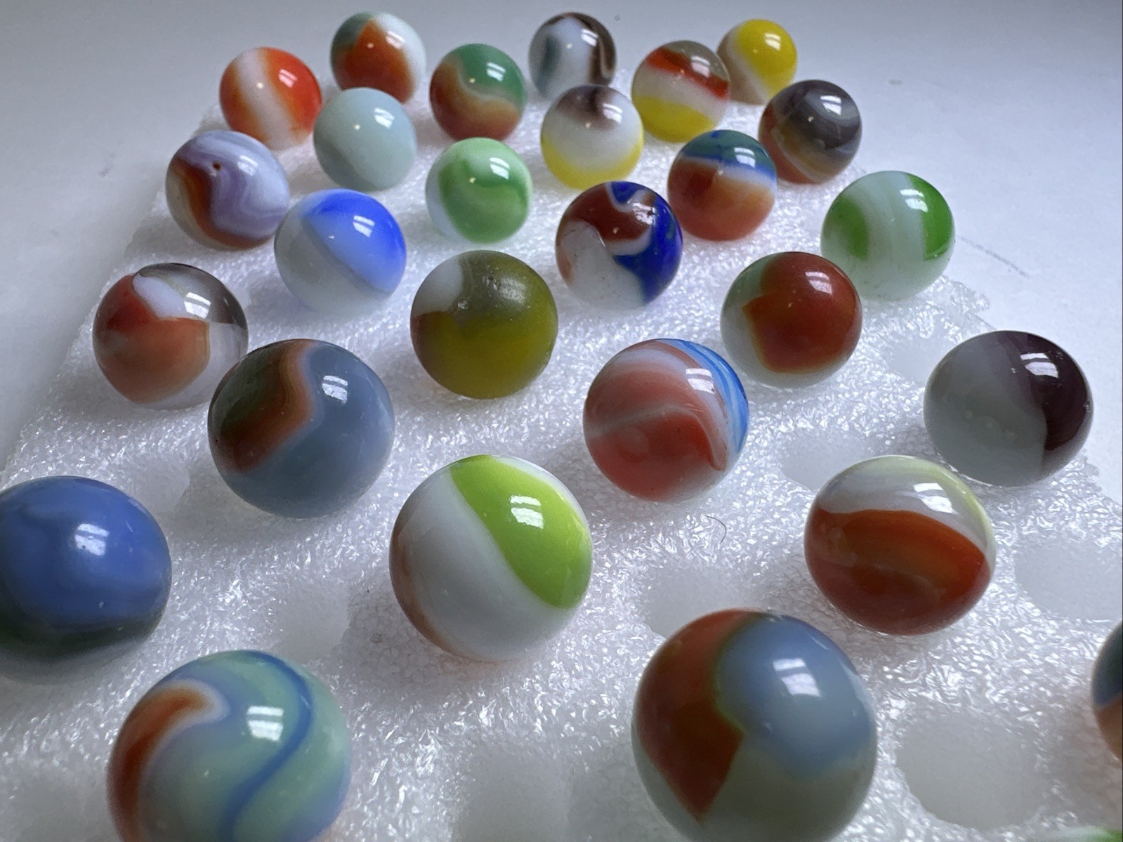 348 Awesome Mixed Lot Of 30 Vintage Vitro Agate Marbles!