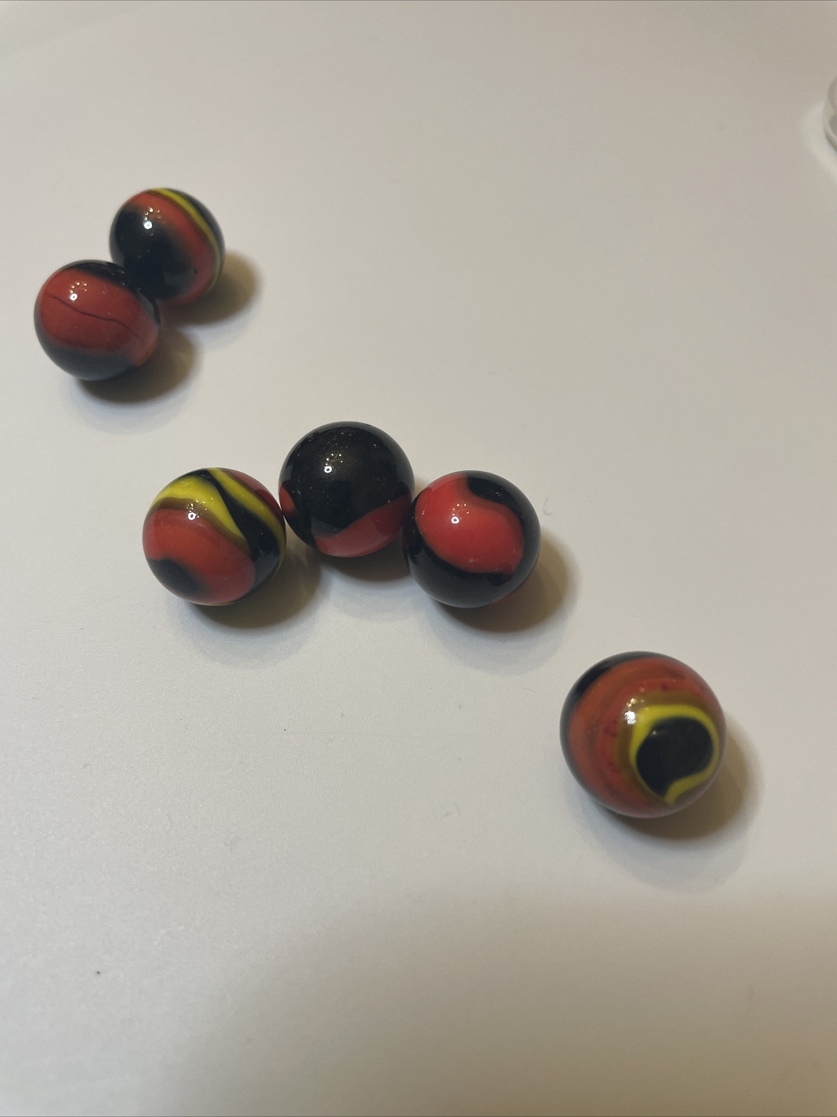 LOT OF SIX VINTAGE GLASS MARBLES ~ NICE COLORS, VERY GOOD CONDITION {PRE-OWNED}