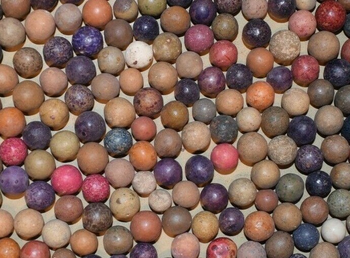 1800s Civil War era Colored Dye’s Clay Marbles Lot of 20 Size .500″ = 1/2″ + or-