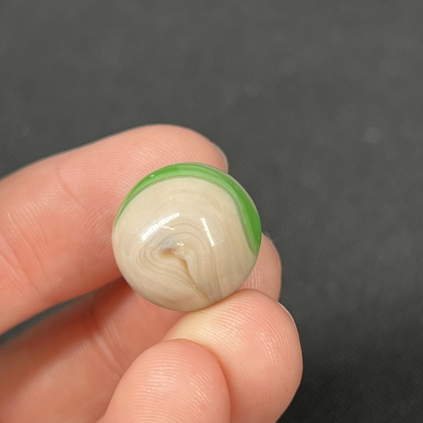 Vintage Agate Christensen Peltier Art Glass Swirl Marble .6” Milky Green