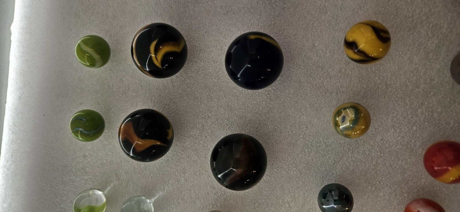 Vtg Lot Of 63 MARBLES., 3/4″ ACRO AGATE, Swirl, Clear, Too, Unique Colors