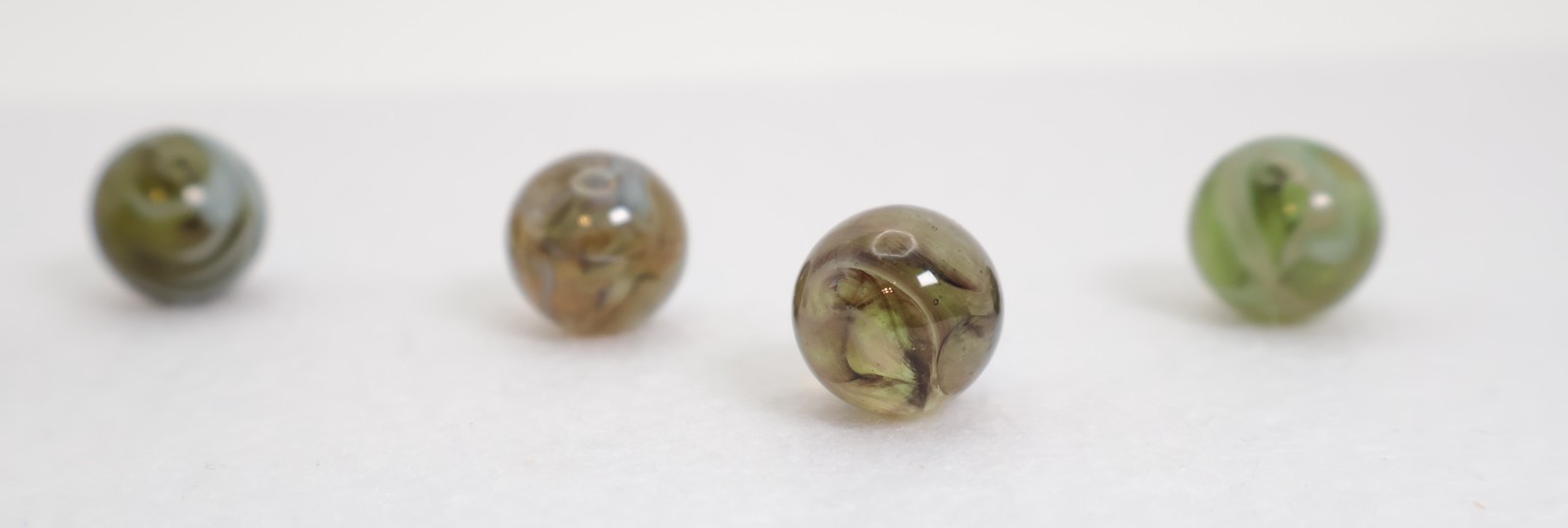 5pk 5/8″ Translucent Swirl Marbles NM-M