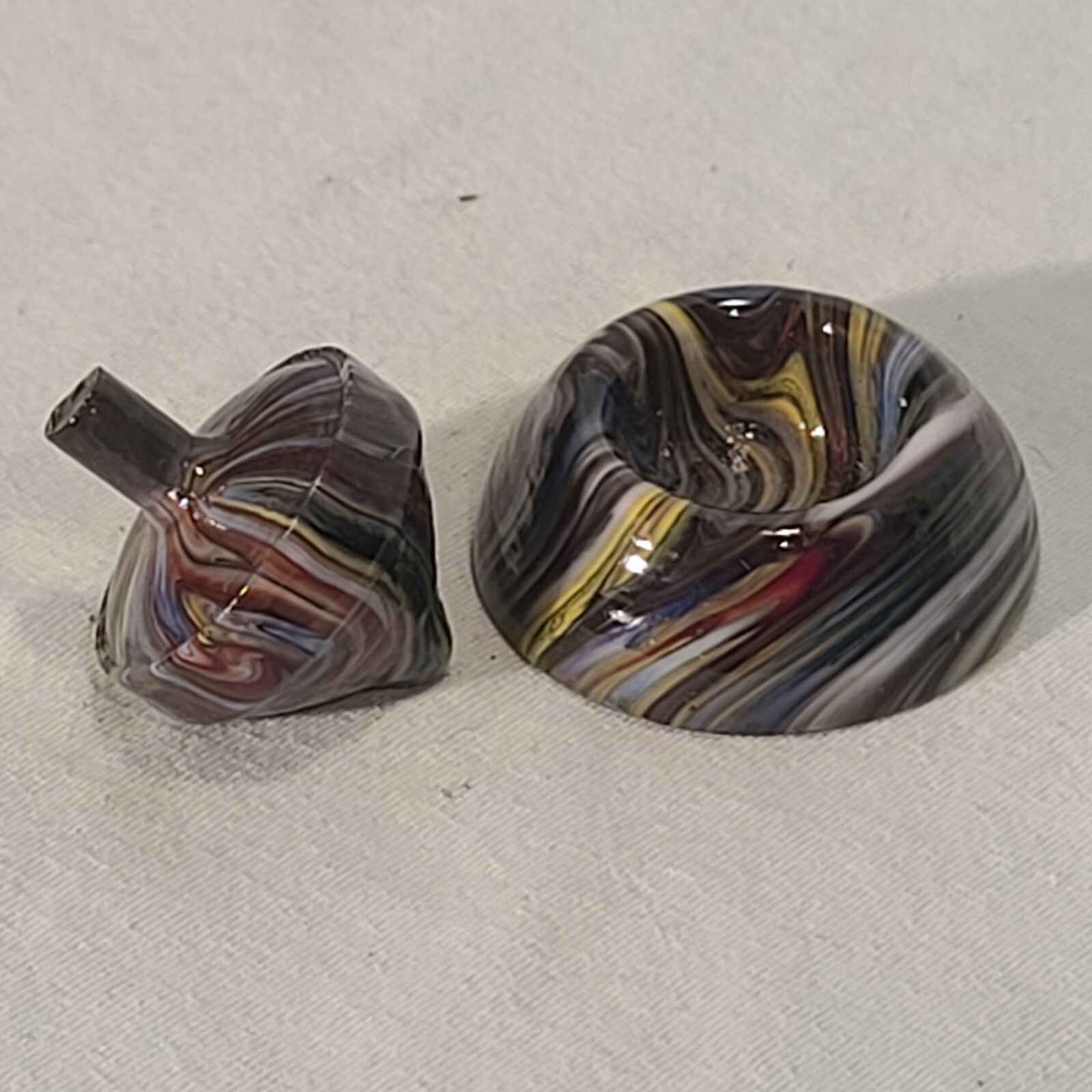 ANDY DAVIS, Glass Art Spinning Top & Base, Megans Run (?), #339J