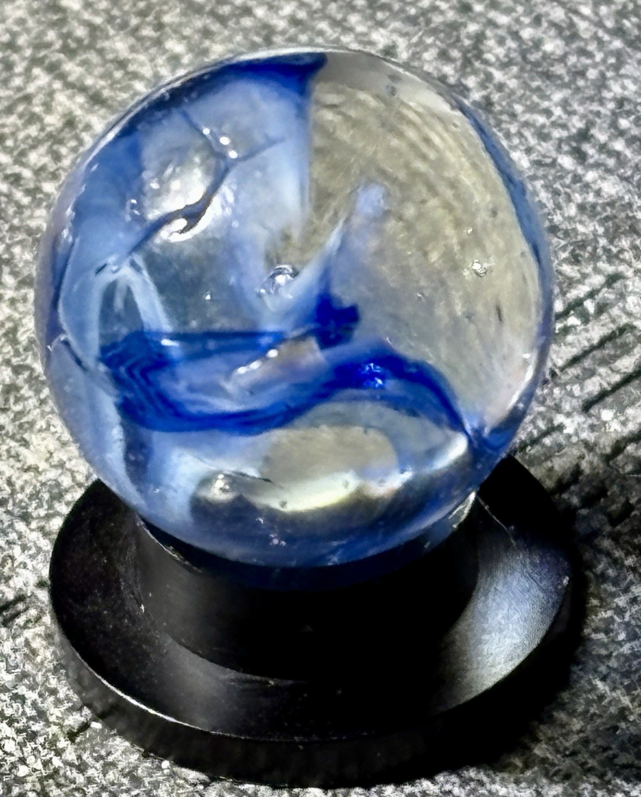 Veiligglas Wirepull Blue White Transparent Marble .59”