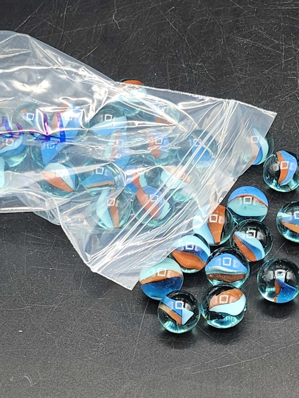 Vintage Set Of 36 Cat’s Eyes 3 Color Ribbon Swirl Blue Shooter Marbles