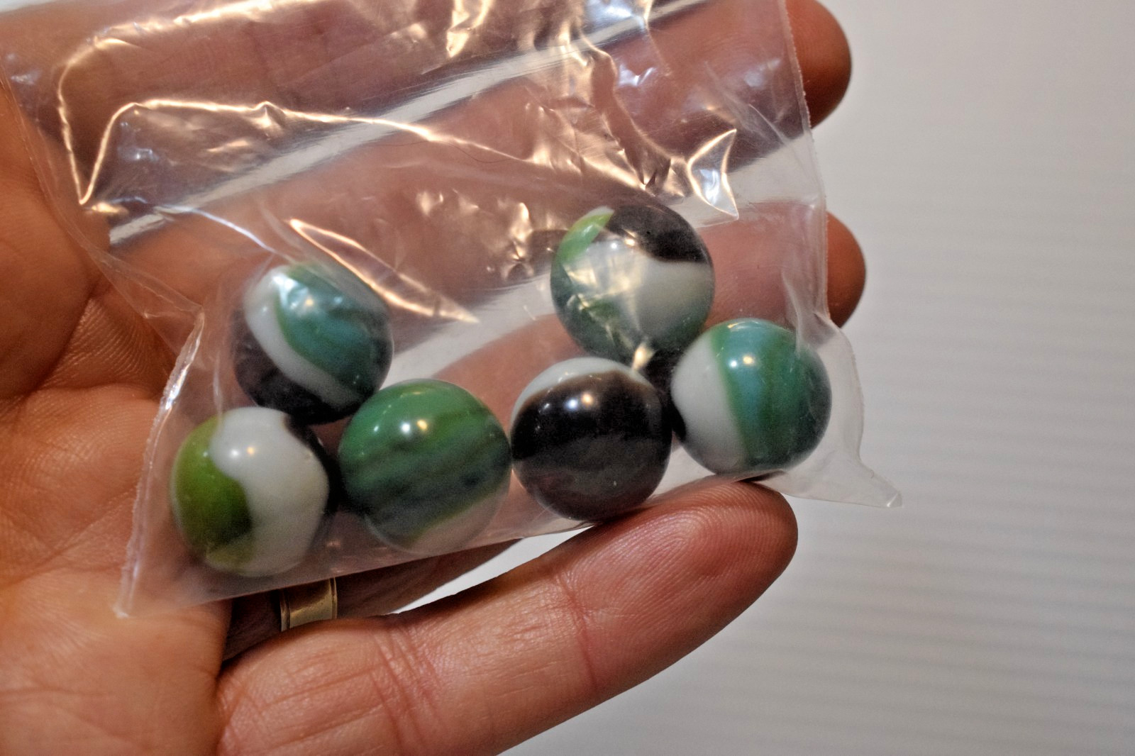 VITRO AGATE MARBLES WHITIES 6PC LOT BROWN AQUA OPAQUE WHITE STRIPE BANDED PATCH