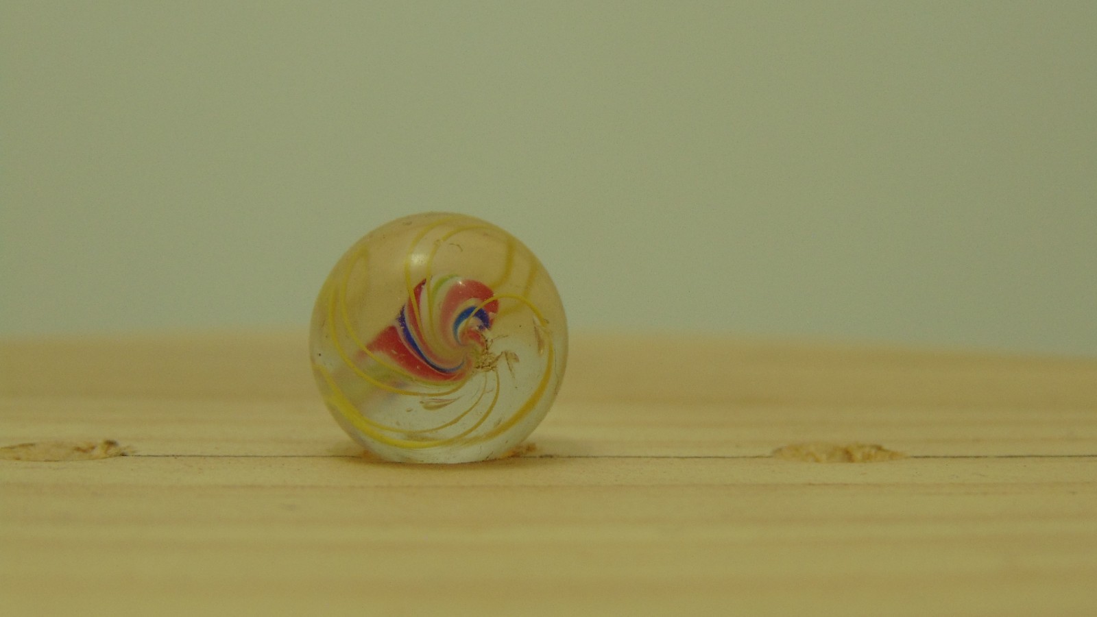 1/2 Divided Core German Marble Pee Wee