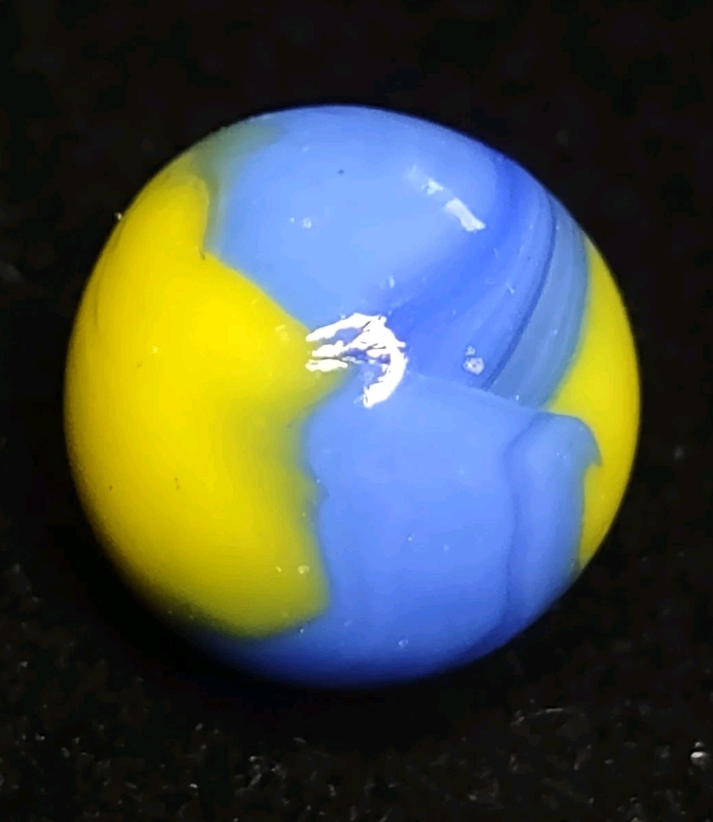 Blue & Yellow Cub Scout Patch Marble King 👑 Glass Toy Vintage Marble .63″