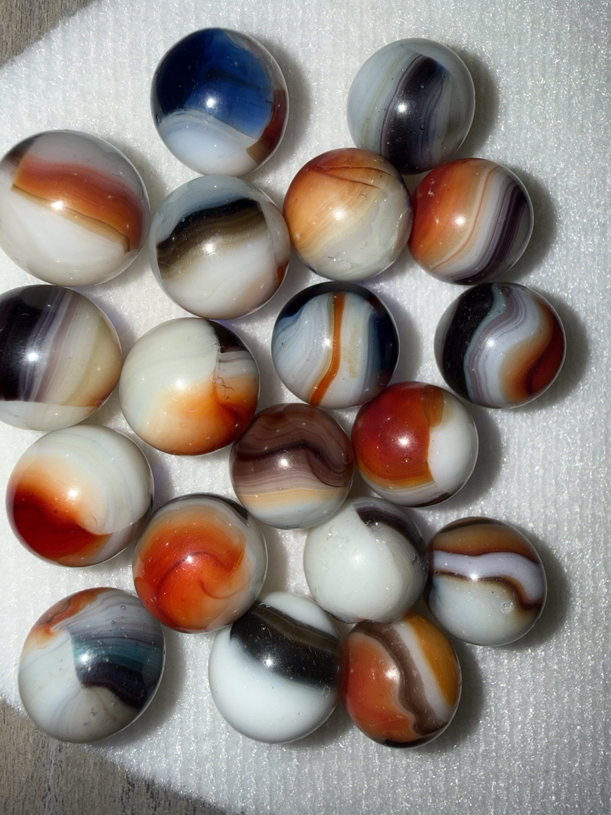 Vintage Akro Agate Marbles Lot 27 Oxblood Black Corkscrew Swirl UV Glow Glass