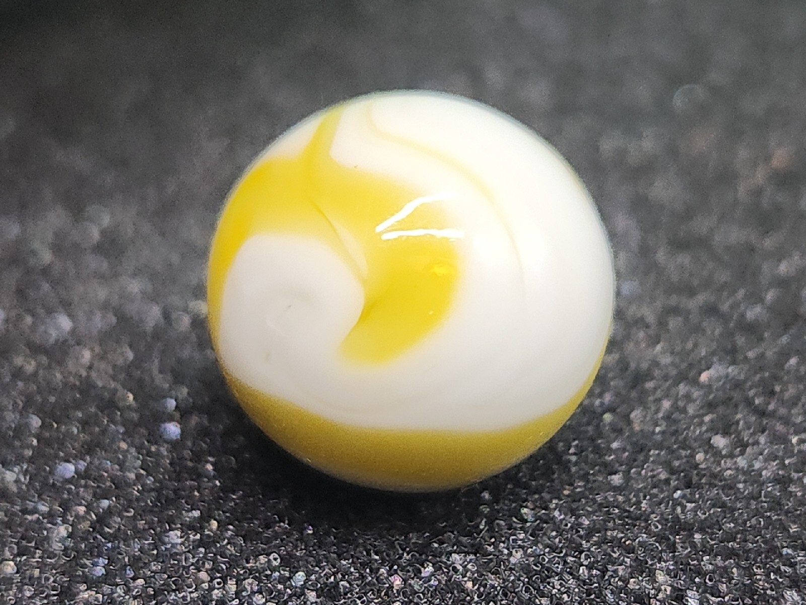 Vintage Art Glass Marble White Milk Cream Yellow Lemon Candy Jolly Rancher Swirl