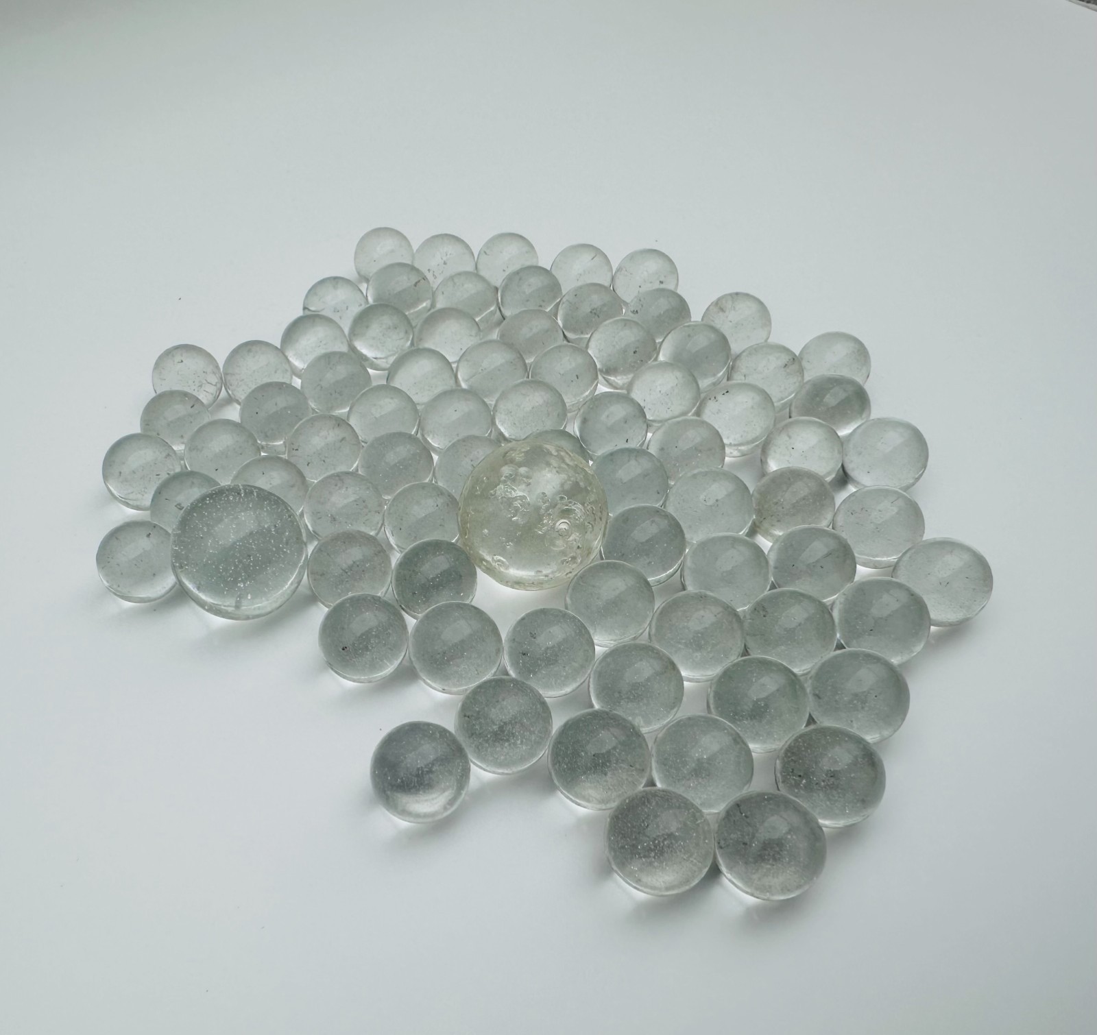 Vintage Clear Glass Marbles Lot – Assorted Sizes – Decorative / Game Pieces