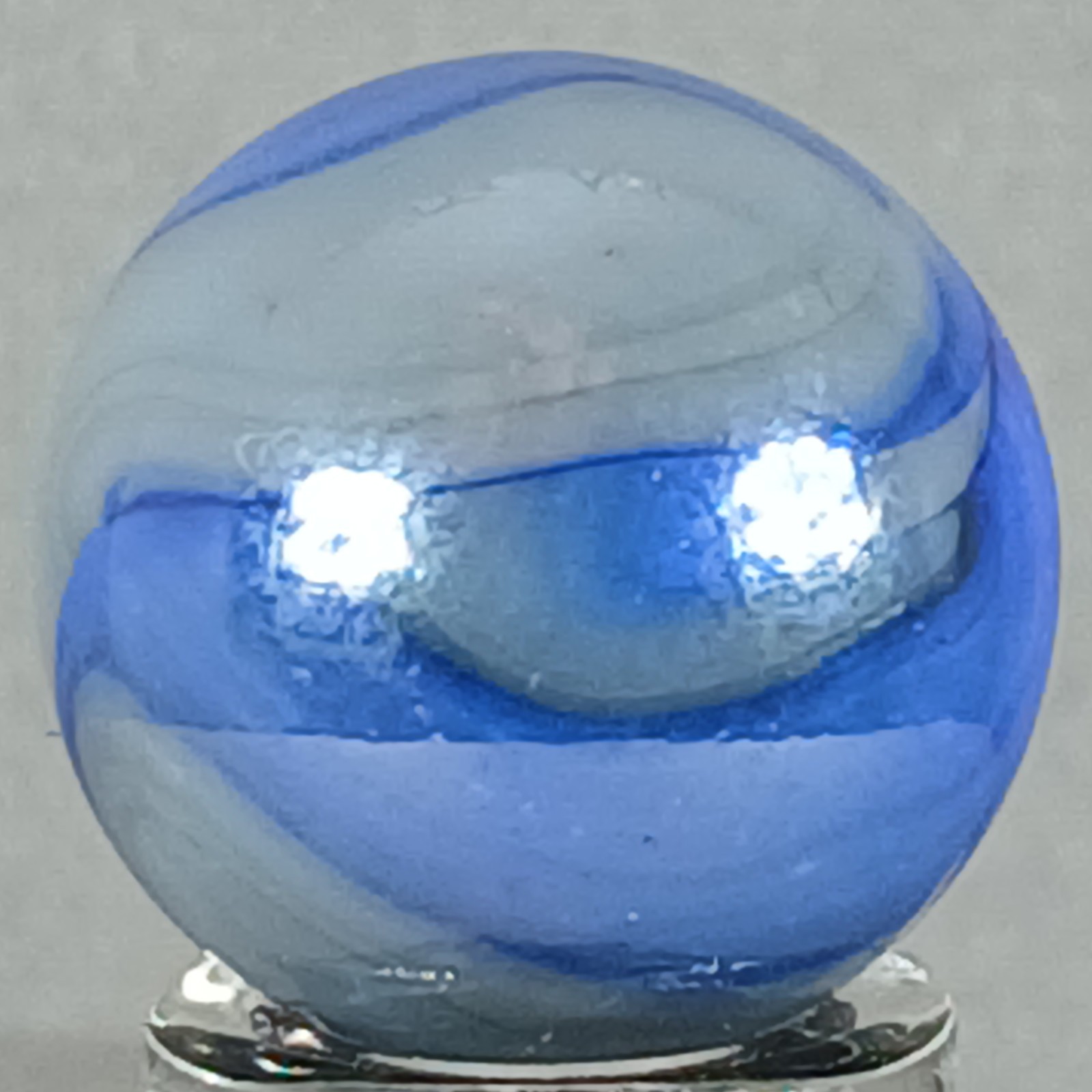 Vacor Alien Marble .61 Inches Near-Mint Condition Combined Shipping
