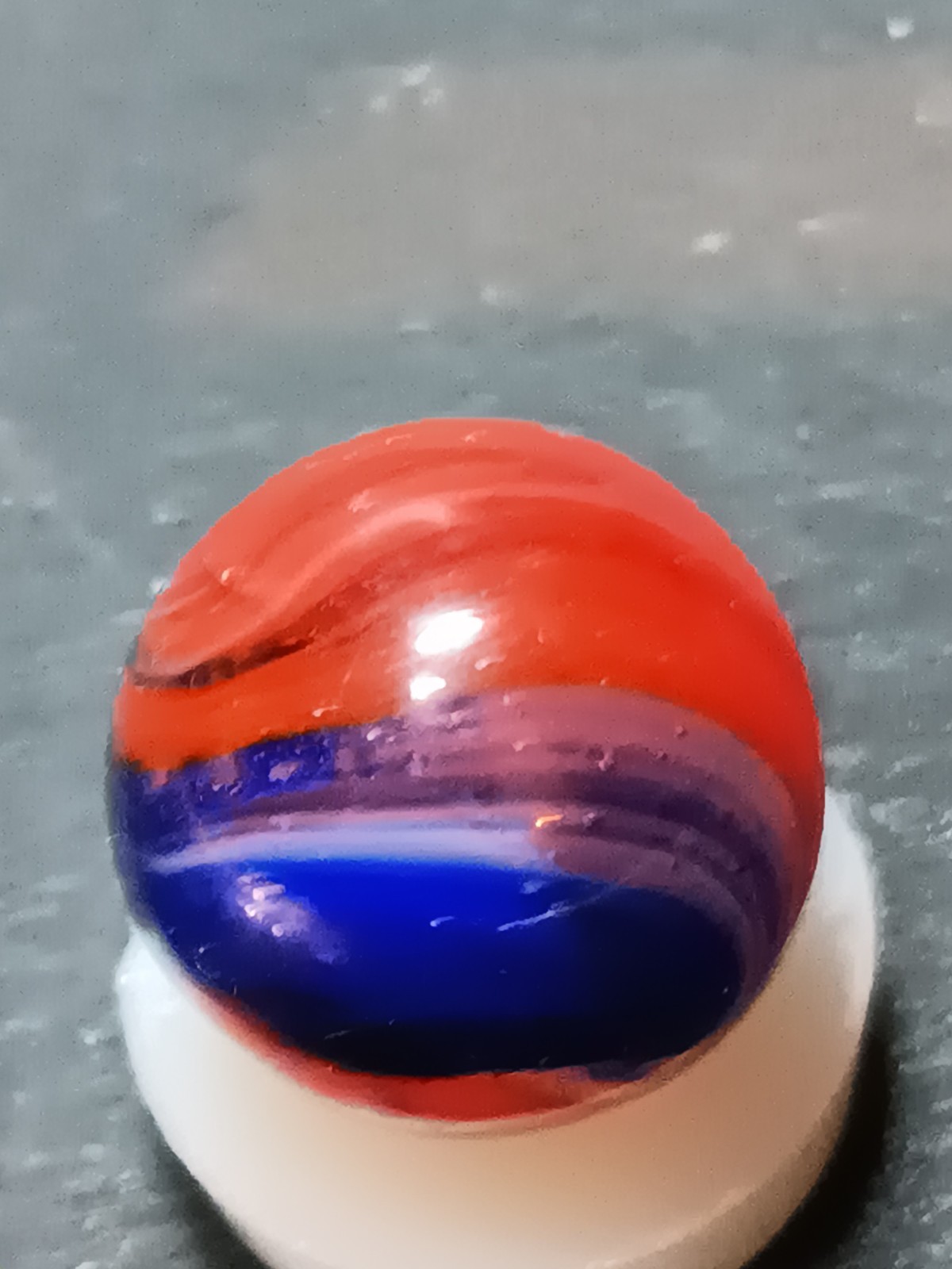 Corkscrew Machine Made Marble Red Blue White Swirl. Akro popeye, mint