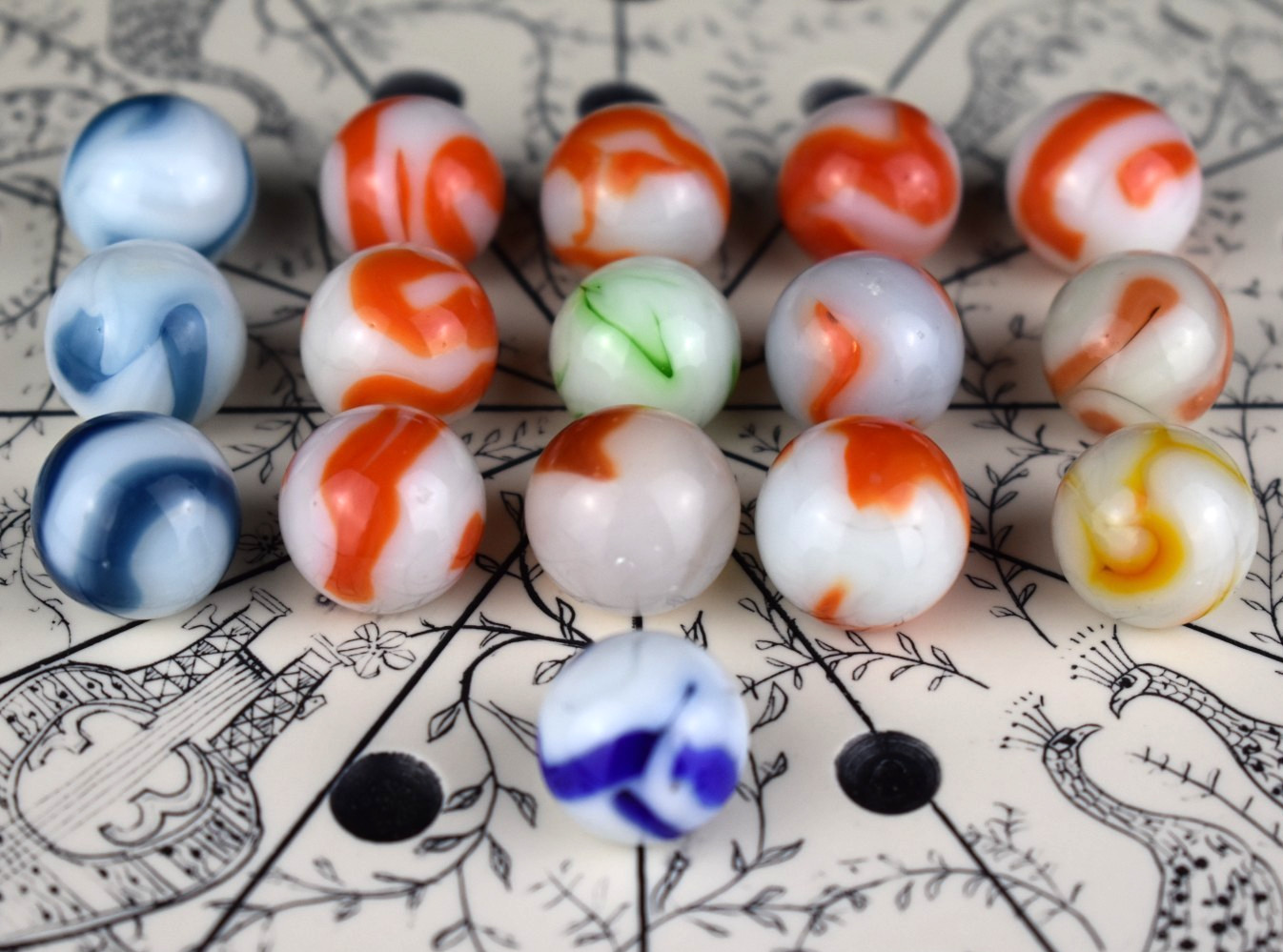 Vintage West Virginia / Alley Swirl Marble Lot of 16 Marbles (Very Good)