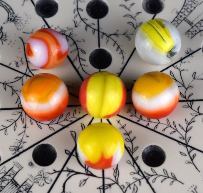 Vintage Marbles UV Glow Lot of 20 + 1″ Inch Boulder (Uranium Cadmium Manganese)