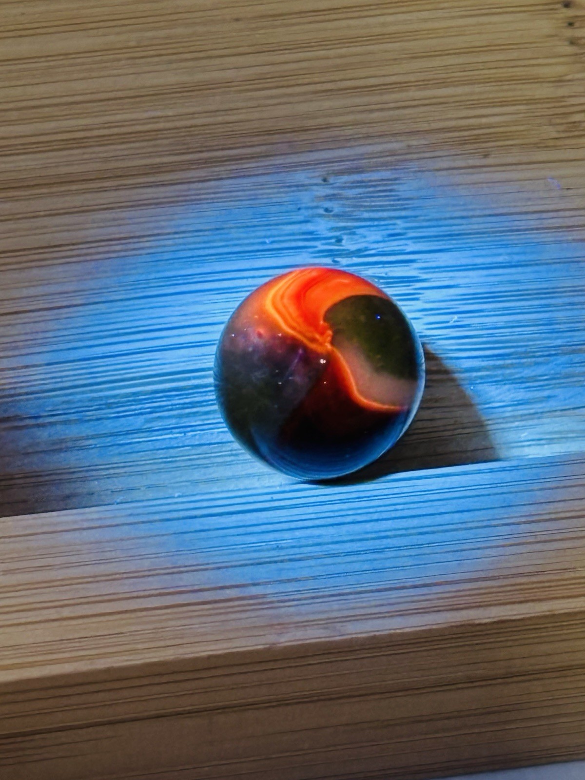 WOW Peltier Glass Tricolor Oxblood Marble Near Mint Or Better UV 0.62” 5/8