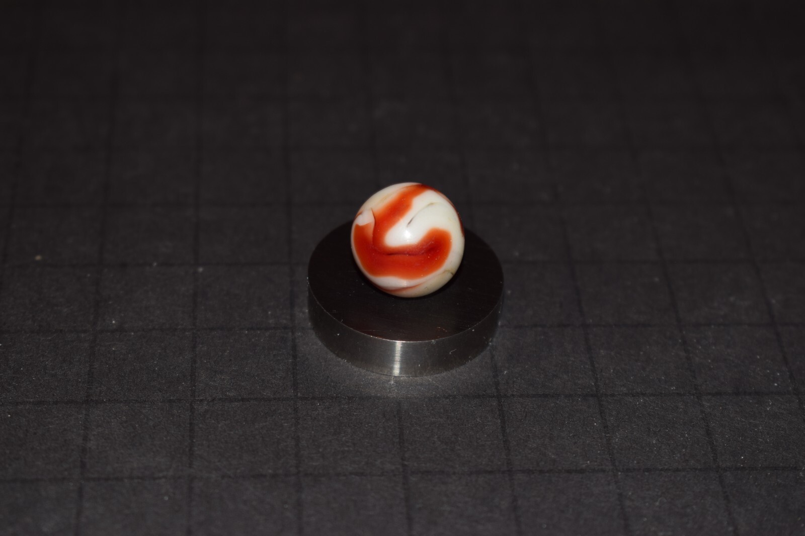 Vintage Alley 🐂OXBLOOD Ribbon Collectors Toy Marble Size .578″=37/64″=15mm VNM