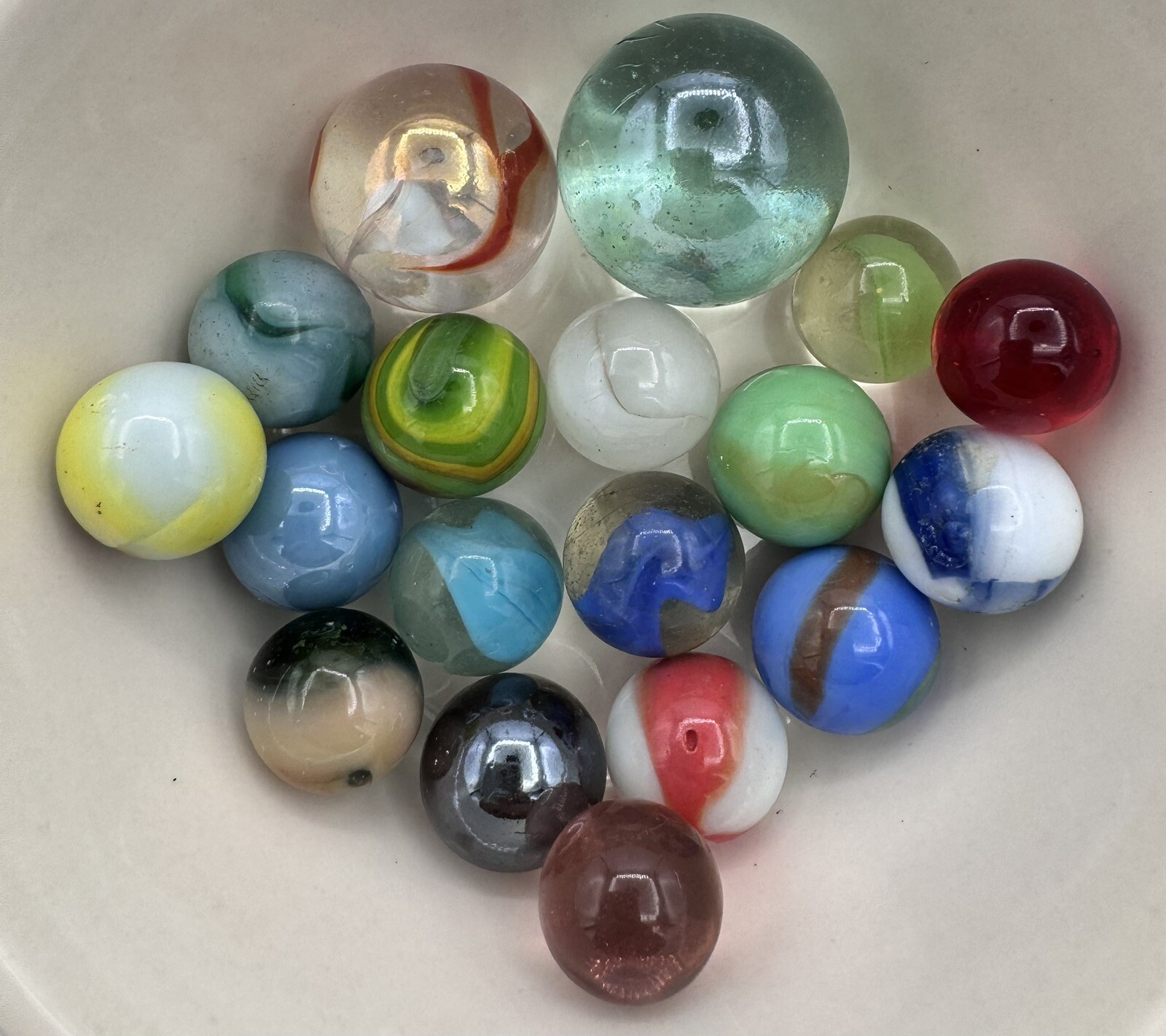 Vintage Marble Lot Of MARBLES UV Reactive Cadmium Uranium Lot #57
