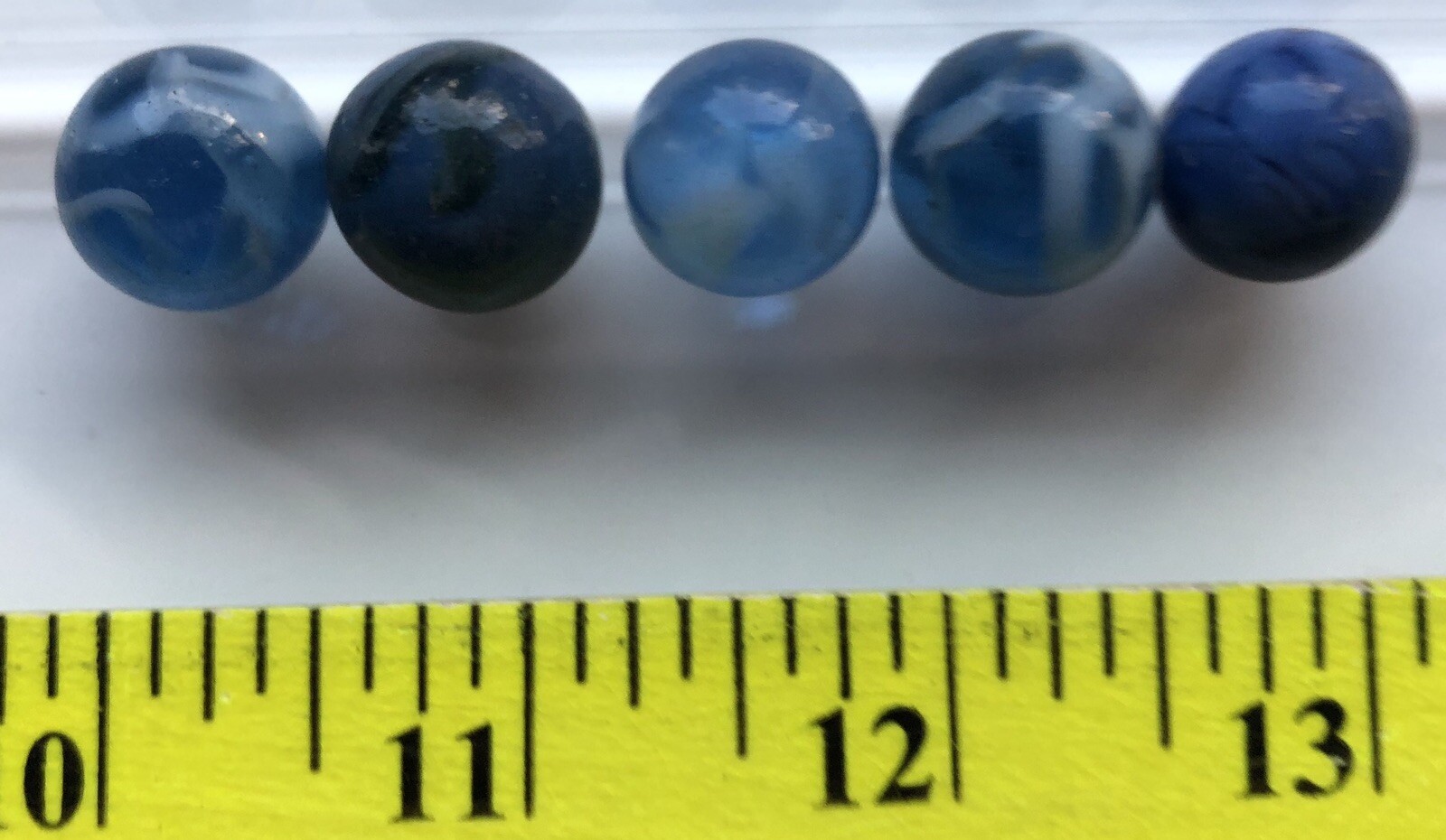 Lot Of 5 Vintage Marbles Blue White Swirls Transparent Translucent