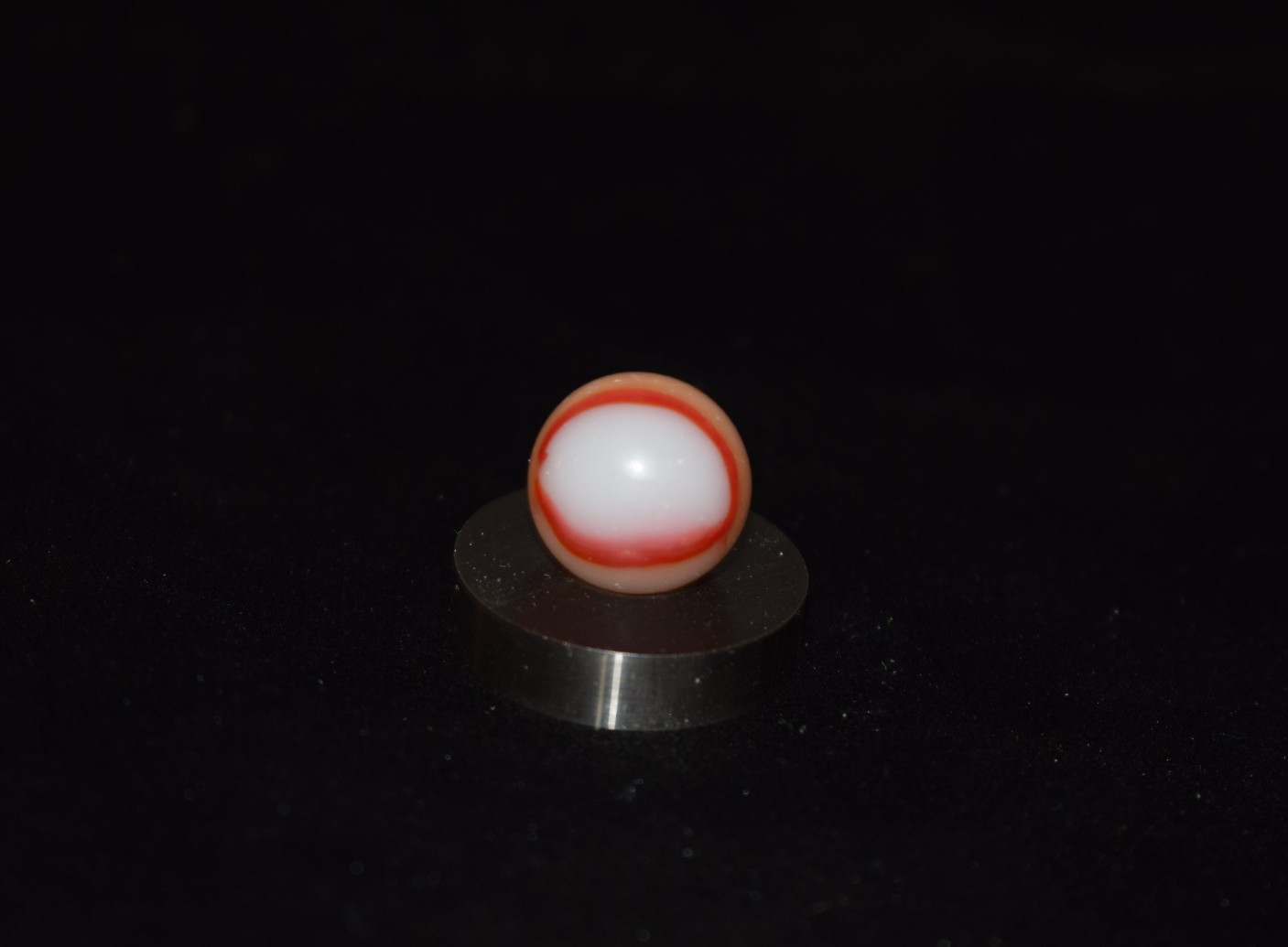 🦓➖⏩Vintage NRL Peltier Rainbo RED 🔴🦓🔴ZEBRA Collectors Toy Marble .625″ NM