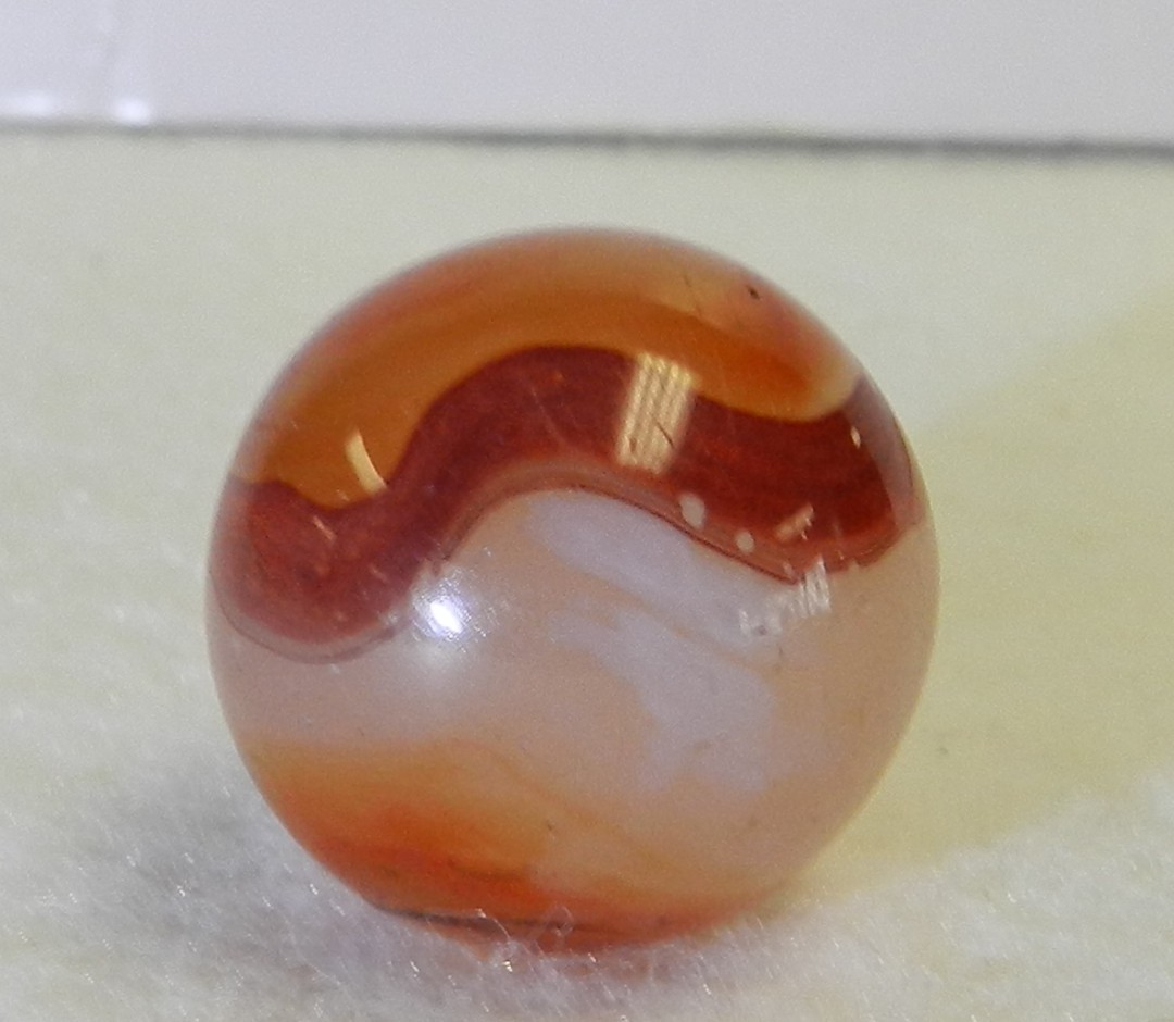 20652m Large .75 Vintage Akro Agate Carnelian Oxblood Corkscrew Shooter Marble