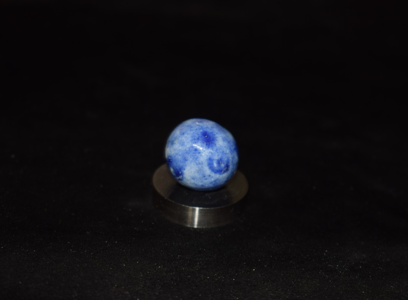 Antique German⬛🟥🟨 Bennington blue cobalt glazed clay marble shooter .750″ MINT