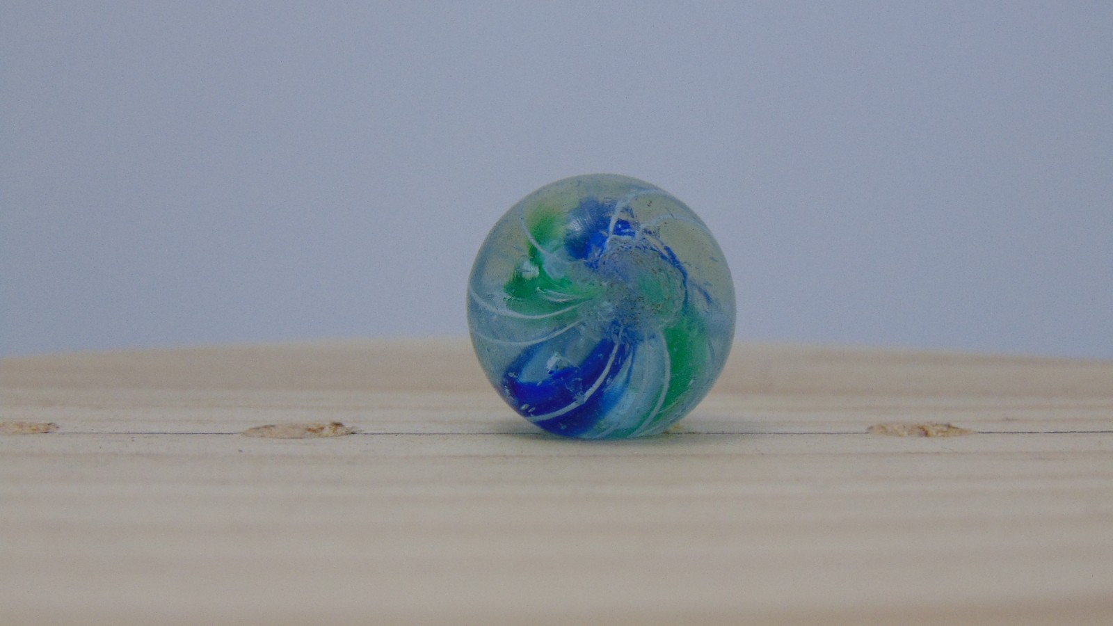 Divided Core Swirl German Marble Mint