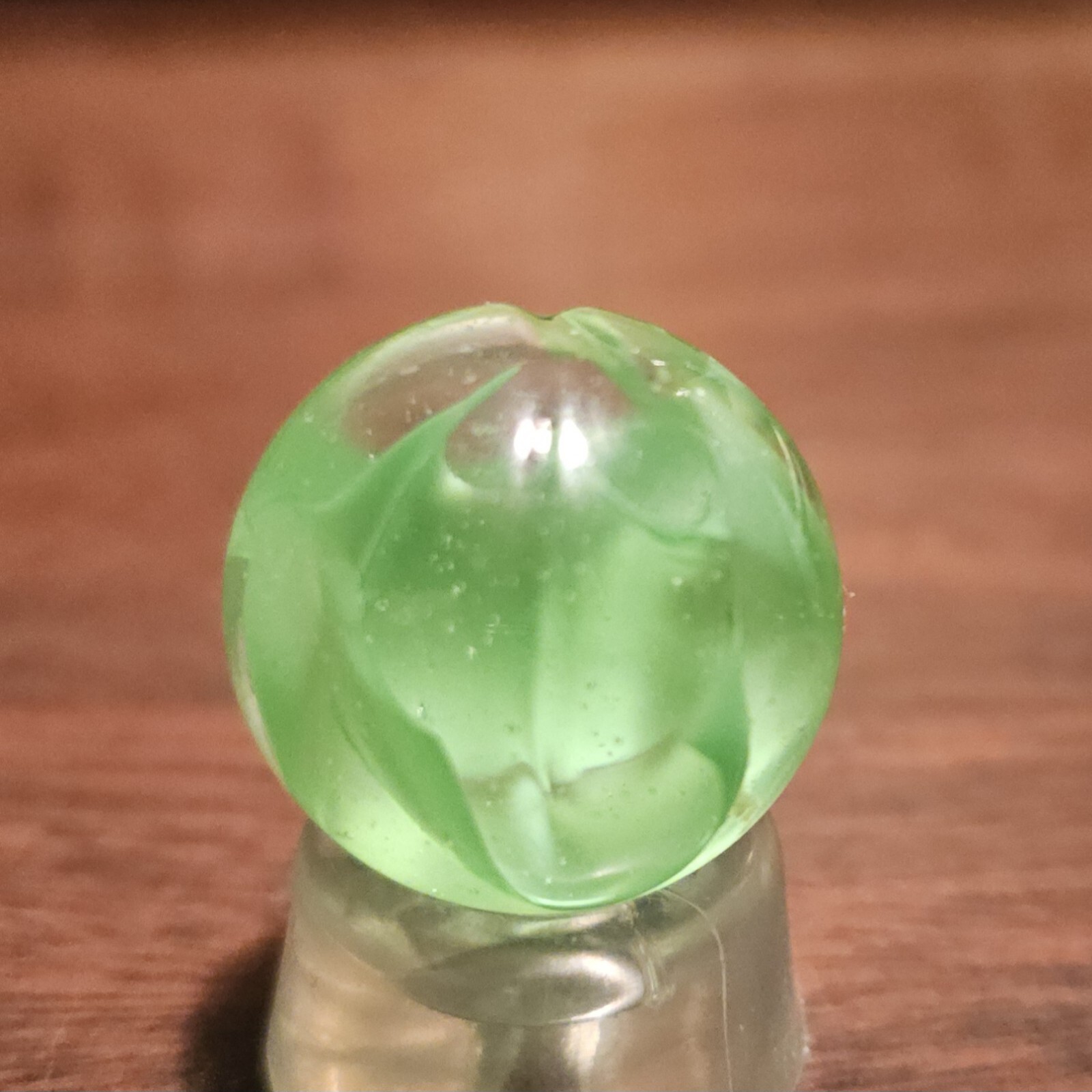 Vintage C E Bogard Hybrid Green in Clear O.94″ Diameter Shooter Glass Marble