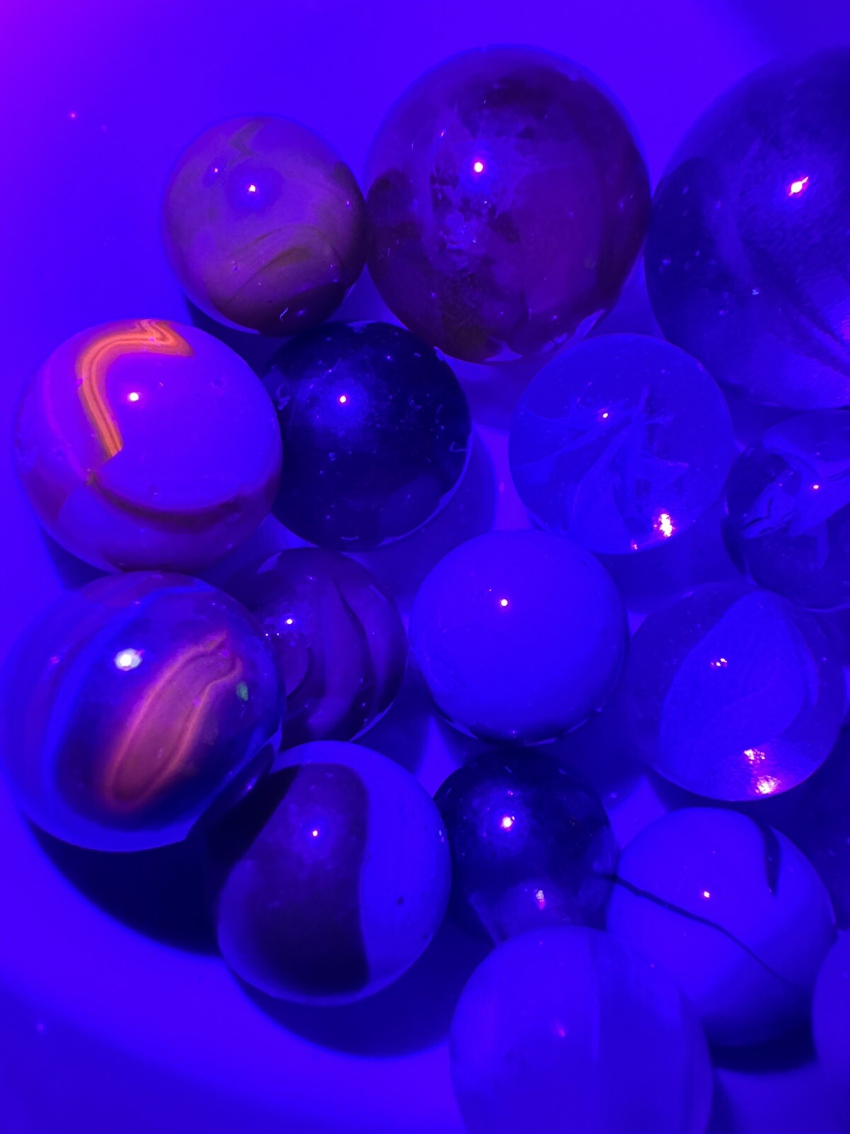Vintage Marble Lot Of MARBLES UV Reactive Cadmium Uranium Lot #62