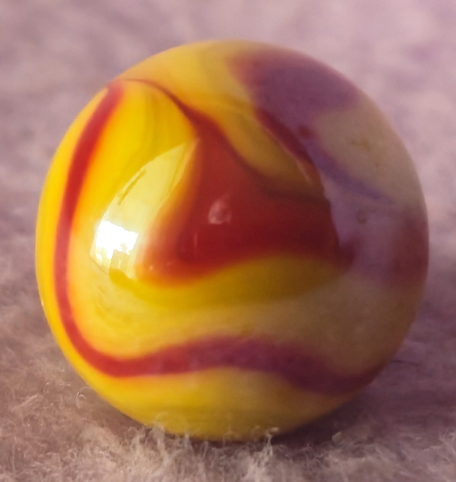 VTG Antique Machine Made Marble 5/8” Ketchup & Mustard .62″ Red Yellow Excellent