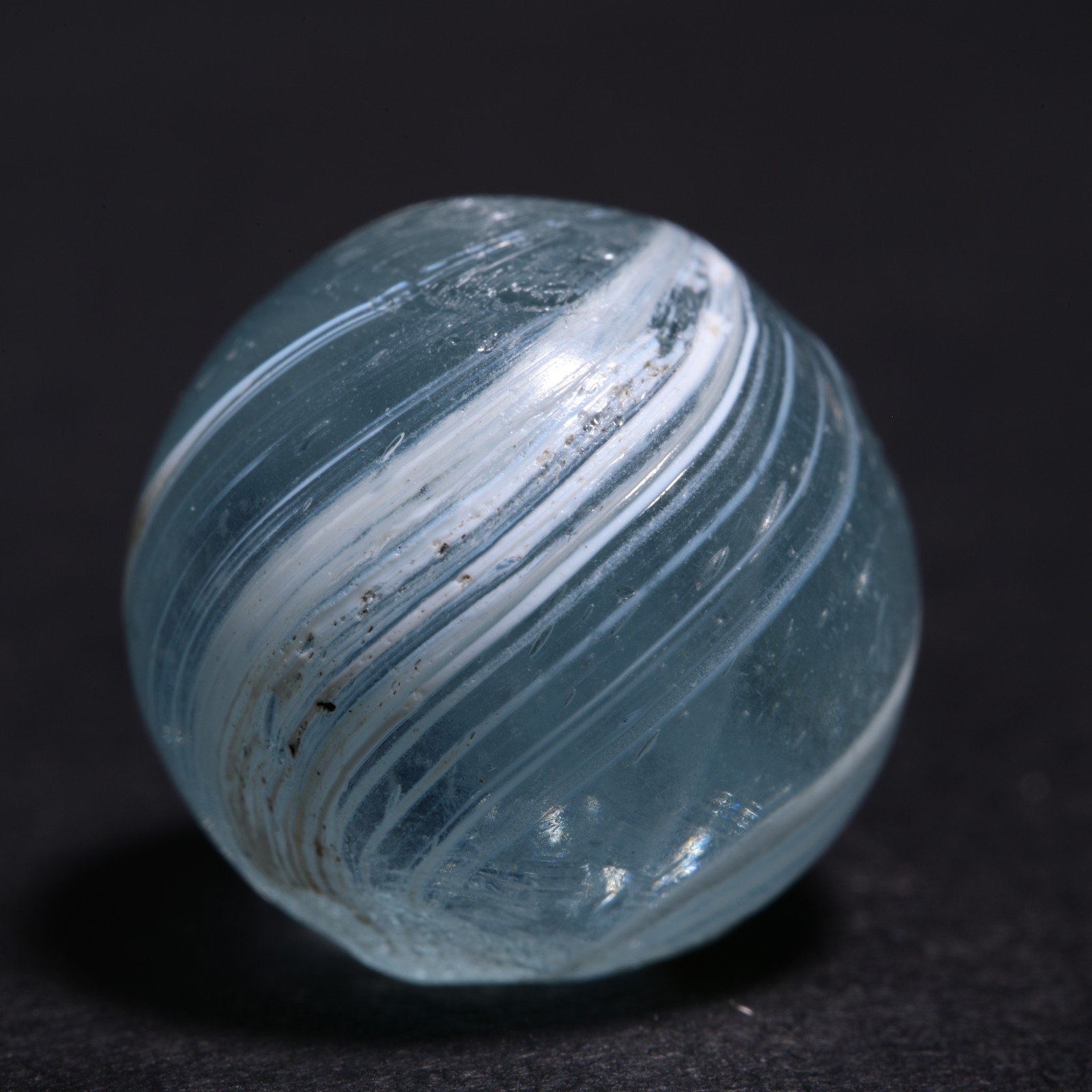 Indian Marble German Handmade Antique Clear & Ice White 14.4mm 9/16”