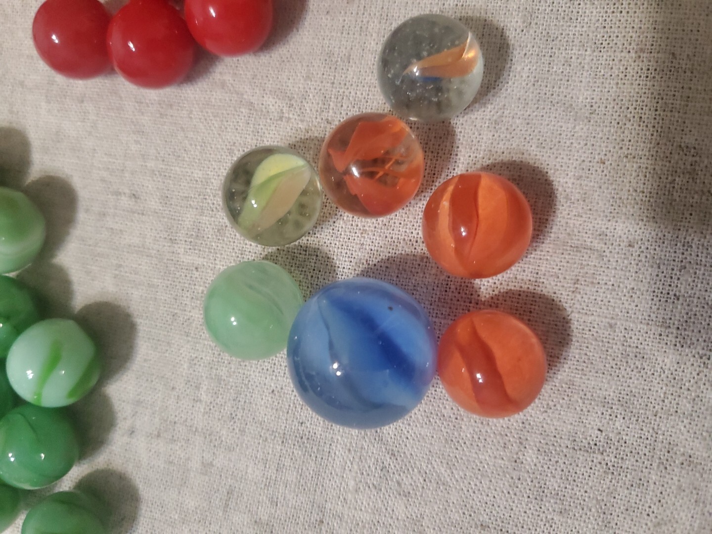 Lot of 140+ Antique Vintage Glass Marbles Swirl Blue Yellow Green Red White +