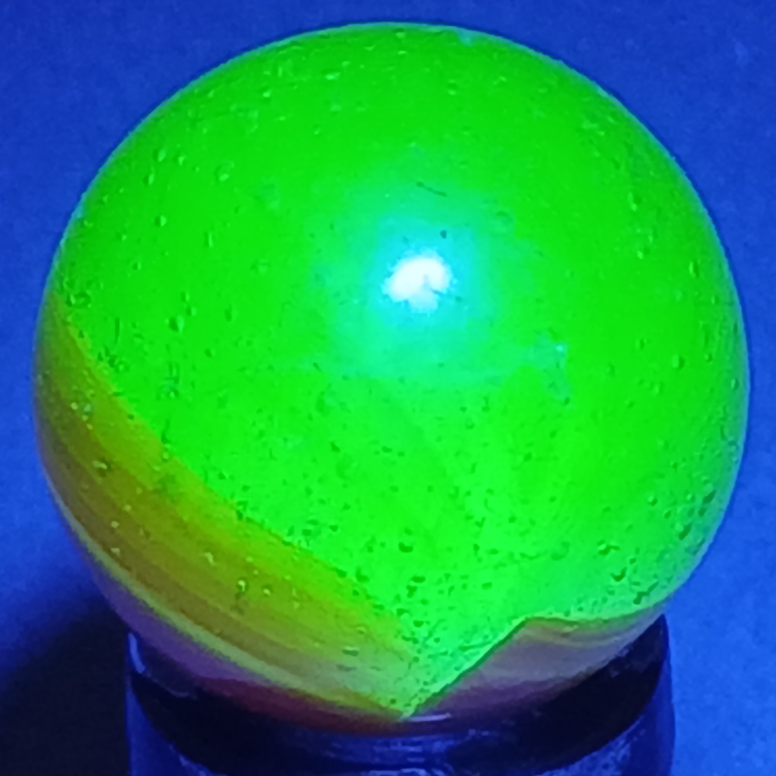 Vintage UV-Reactive Akro Patch Marble .62 Inches Near- Mint Condition