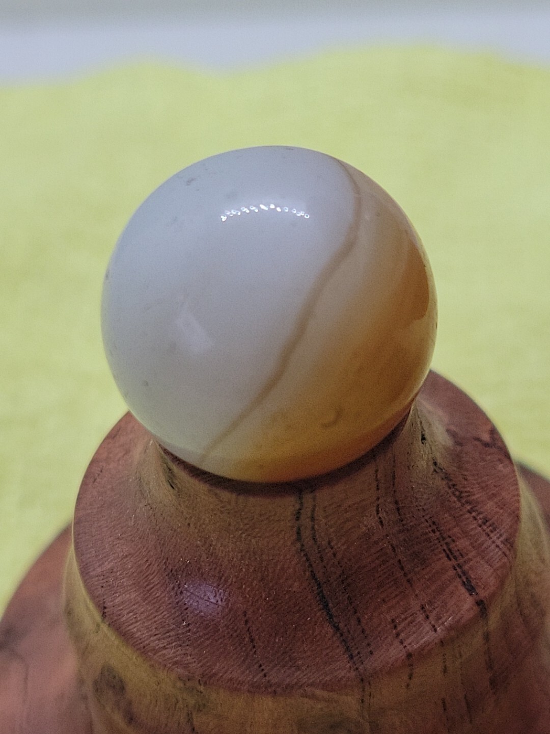 A61~Vintage Arko Agate Carnelian Oxblood Patch 11/16″Rare, VHTF Near Mint Marble