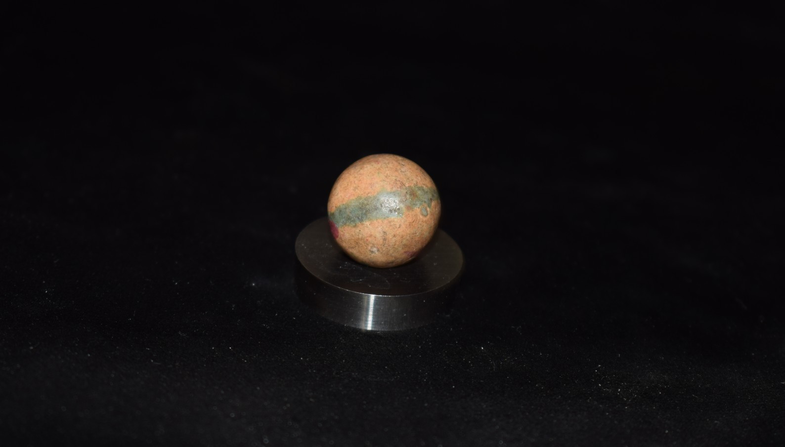 🐦⏩Antique Handmade Green Dyed ⭕ Ringed glazed clay collectors marble size.687′