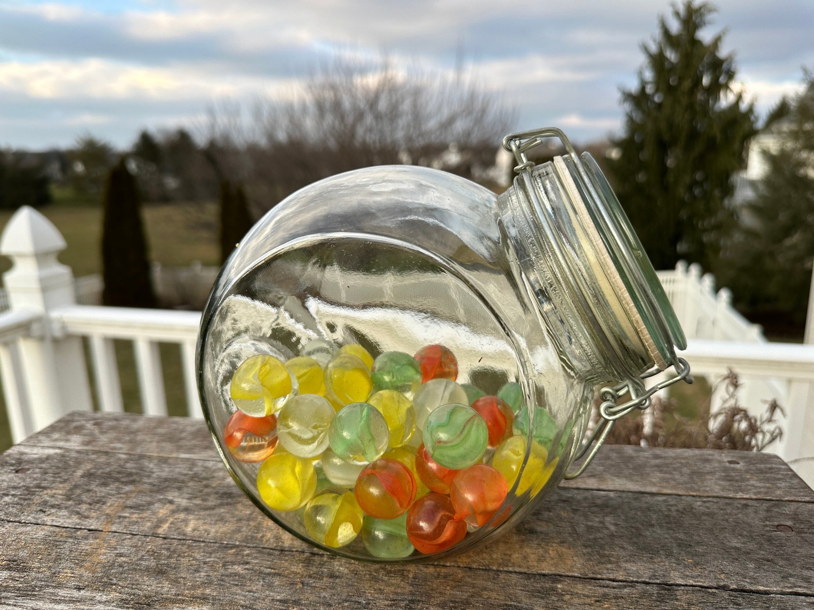 Vintage Cat Eye Marbles Set – 50+ Glass Marbles in Penny Candy Jar