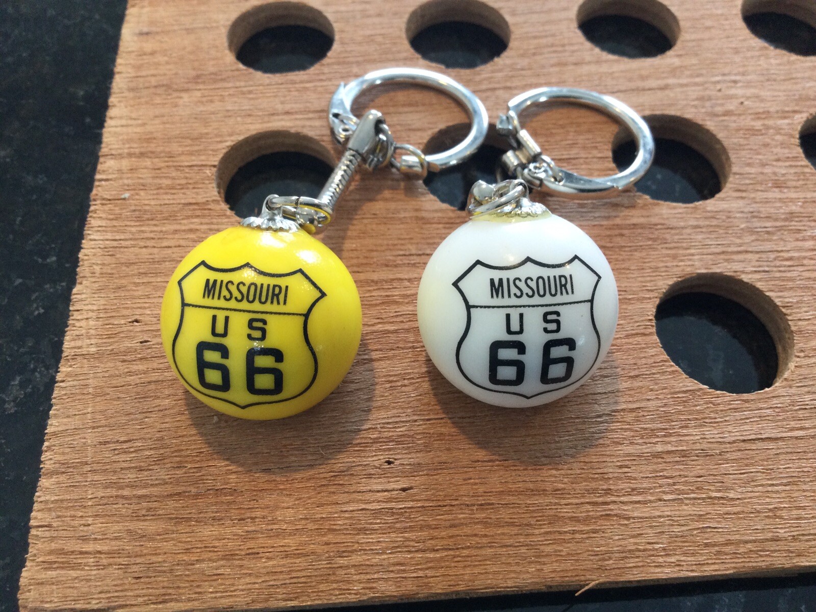 VINTAGE | “Missouri US 66” Key Chain | Yellow & White | 1993 | LOT OF 2