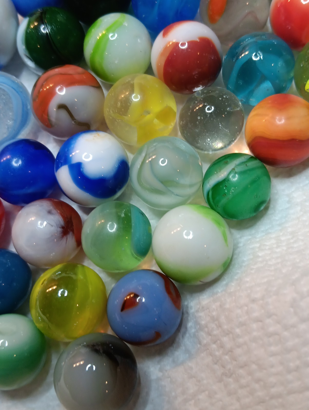 Vintage Marbles Lot Of 80. Random Pick. What You See Is What You Get. Good Luck