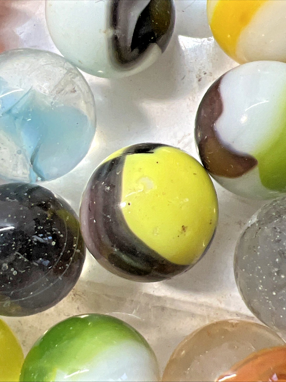 Estate Item Antique Vintage Lot Of 52 Clear/Swirl Glass Marbles