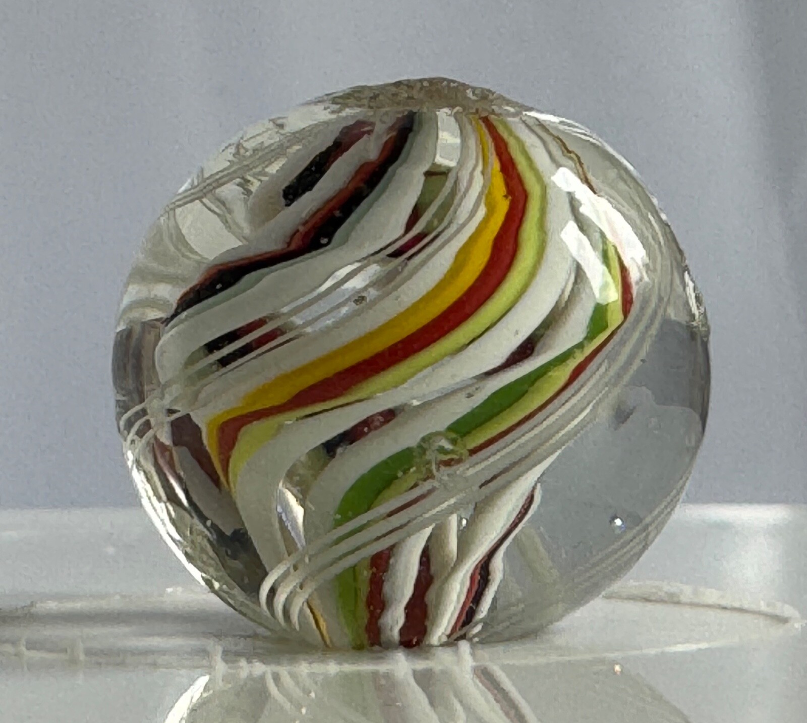Unusual Coloured 4 Ribbon Divided Core Marble 18mm (23/32”)