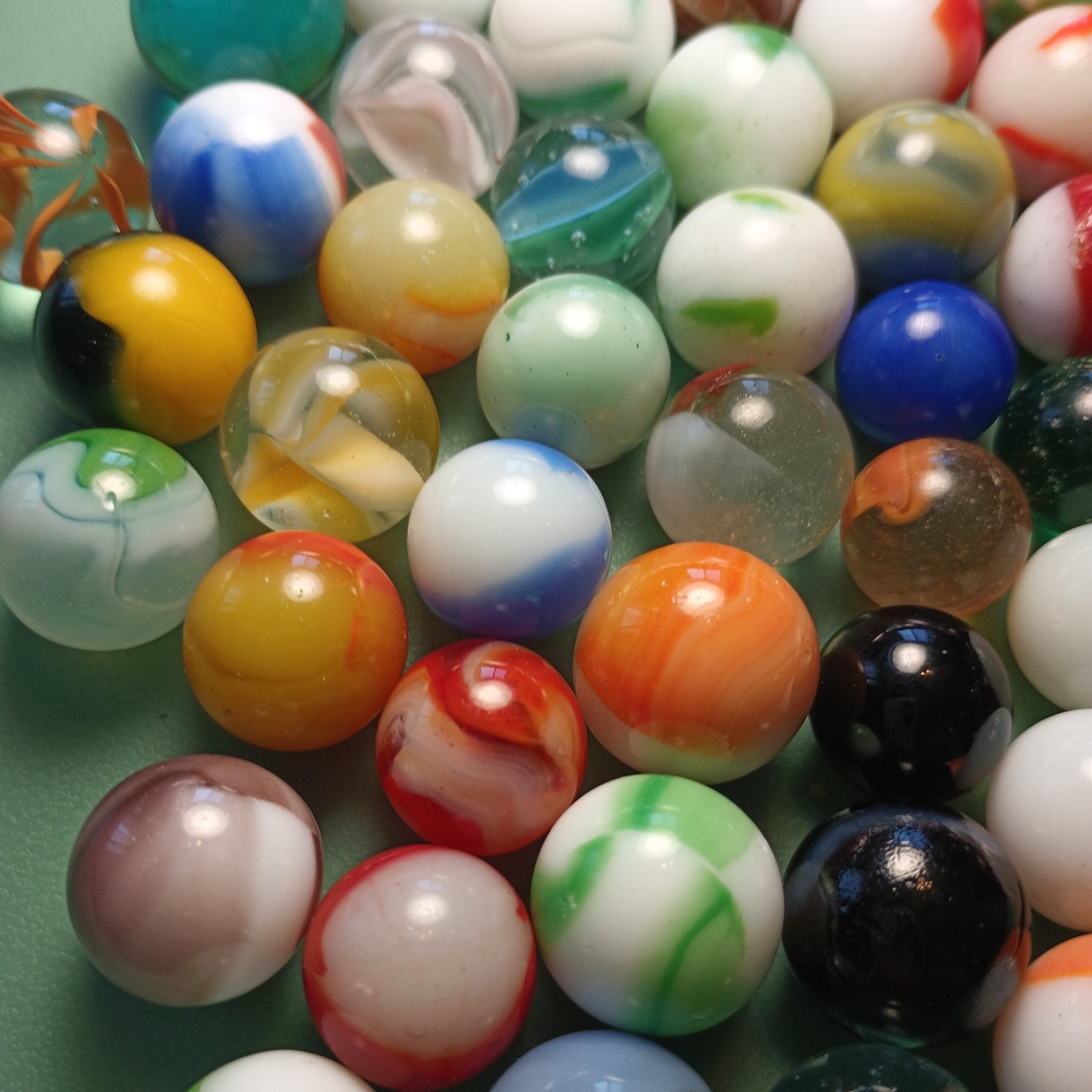 1 Lb Marble Lot