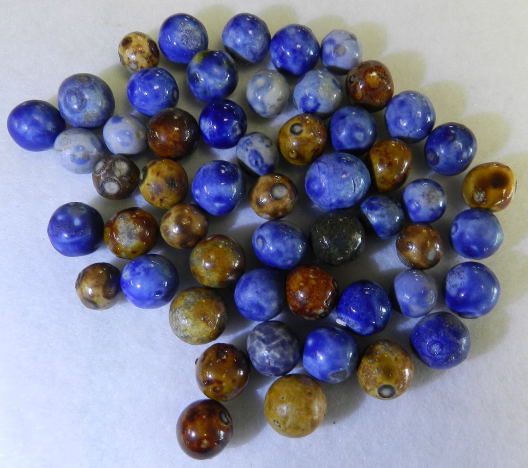 #20873m Vintage Group of 50 Small Sized Bennington Marbles .41 to .57 Inches