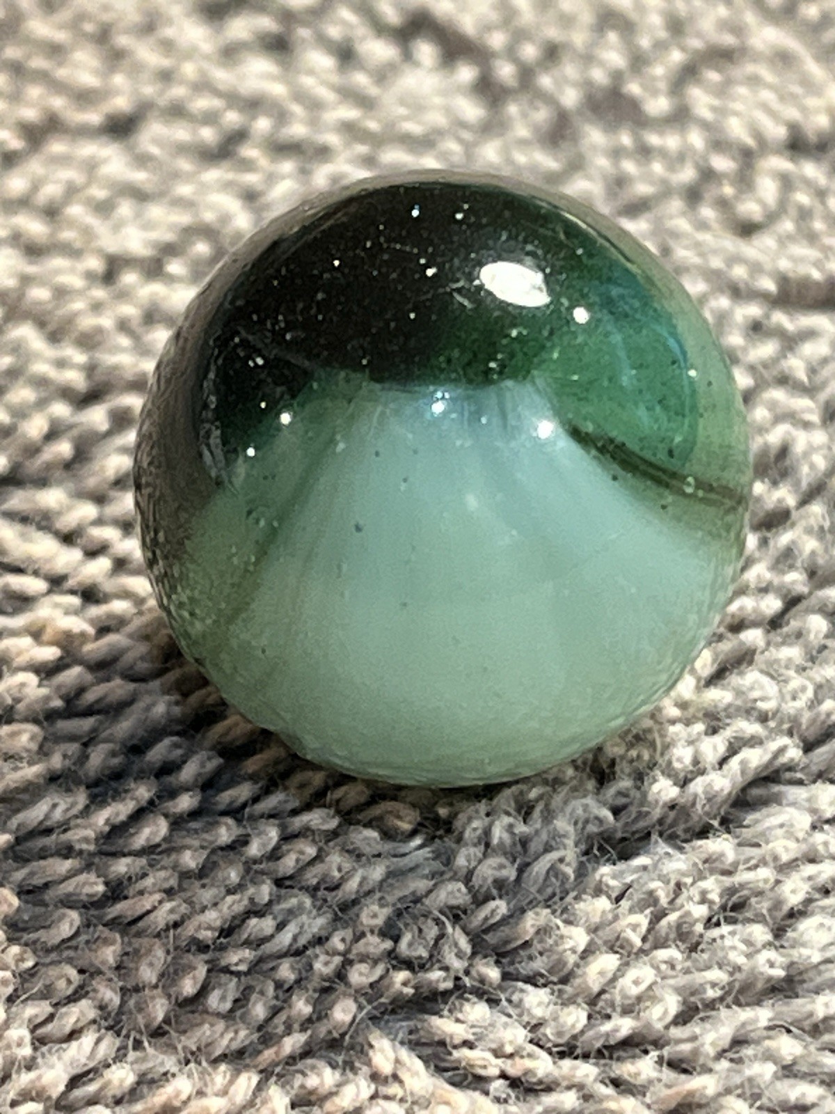 Master or Akro Crazy Aventurine Filled Patch Marble .70″ NM