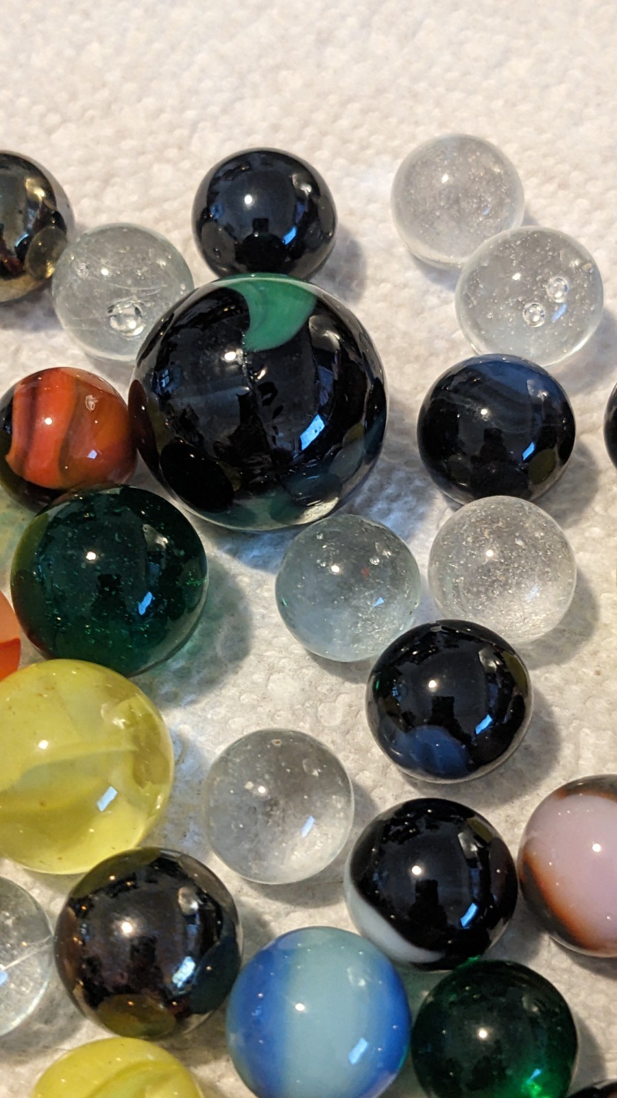 Lot of ~70 Marbles, 2 Shooters in Metal Box US Made Channel Craft