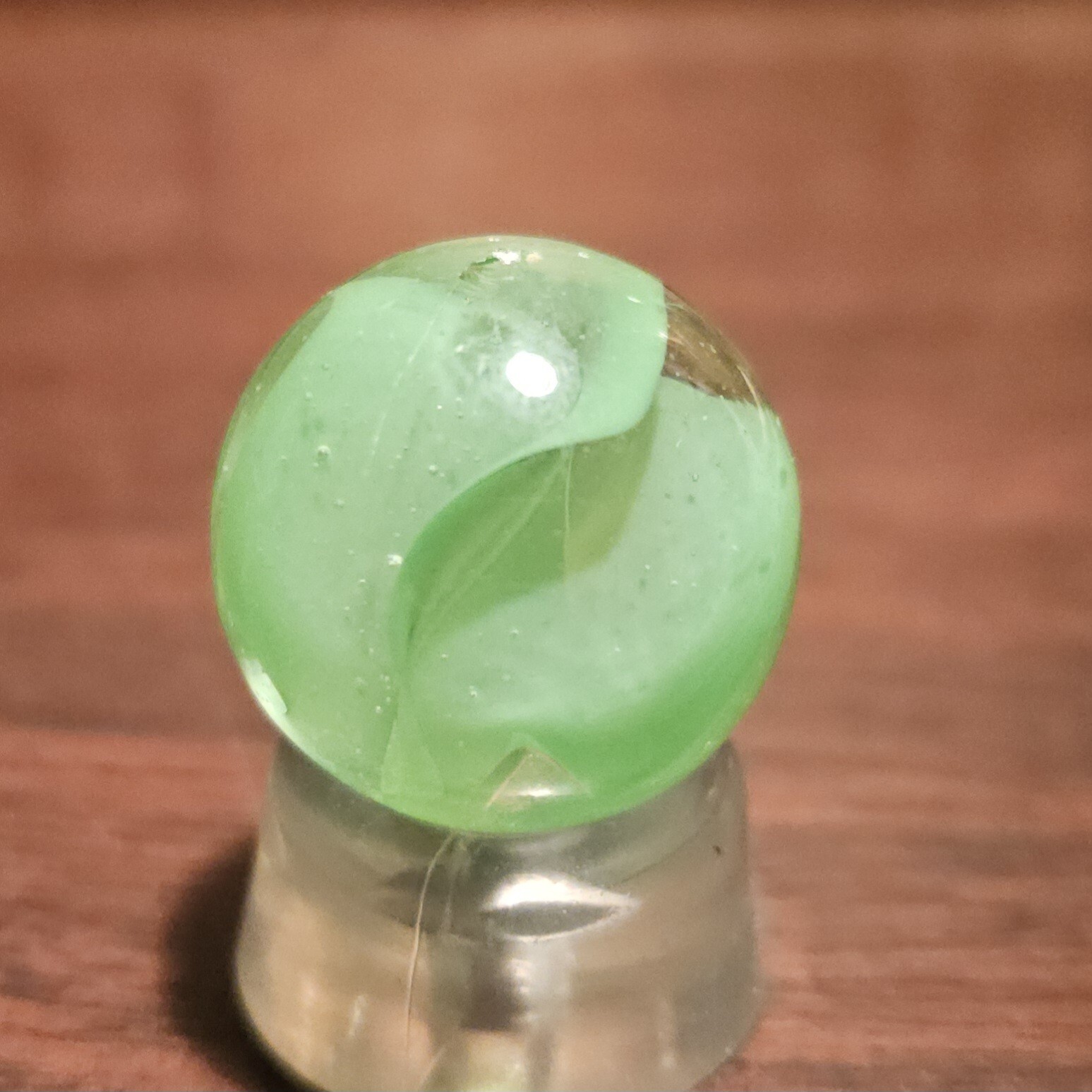 Vintage C E Bogard Hybrid Green in Clear O.94″ Diameter Shooter Glass Marble
